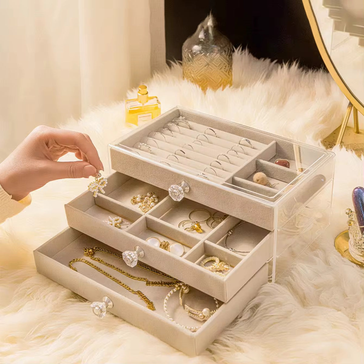 Le Coffret Bijoux Haut de Gamme,Un rangement sophistiqué pensé pour les bijoux qui comptent.